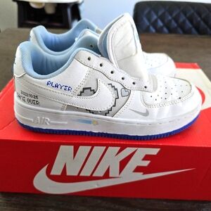 Kids Nike Air Force 1 Gamer Game Over White and Blue Sneakers Sz 4.5